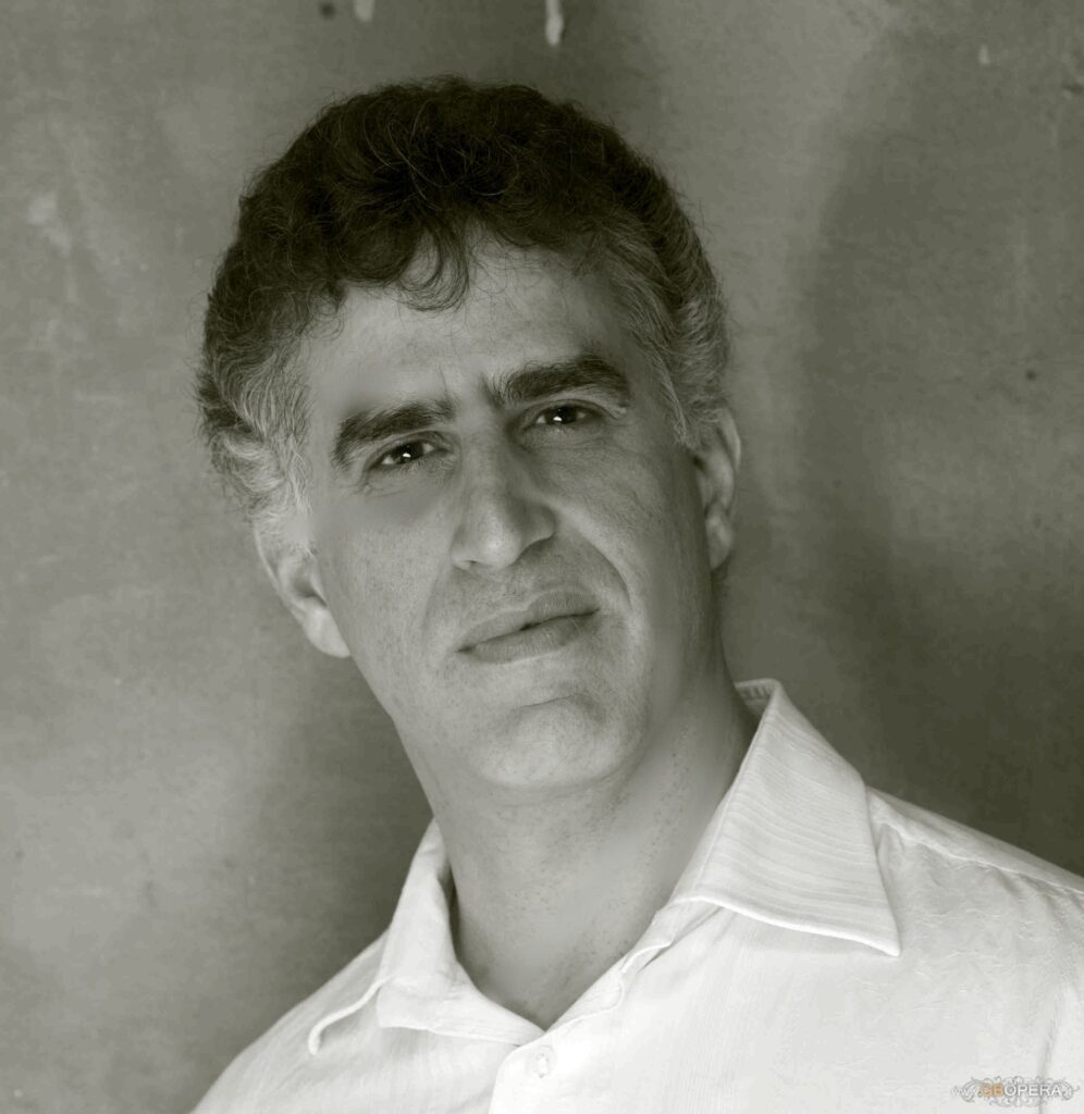 Nir Kabaretti (2)
